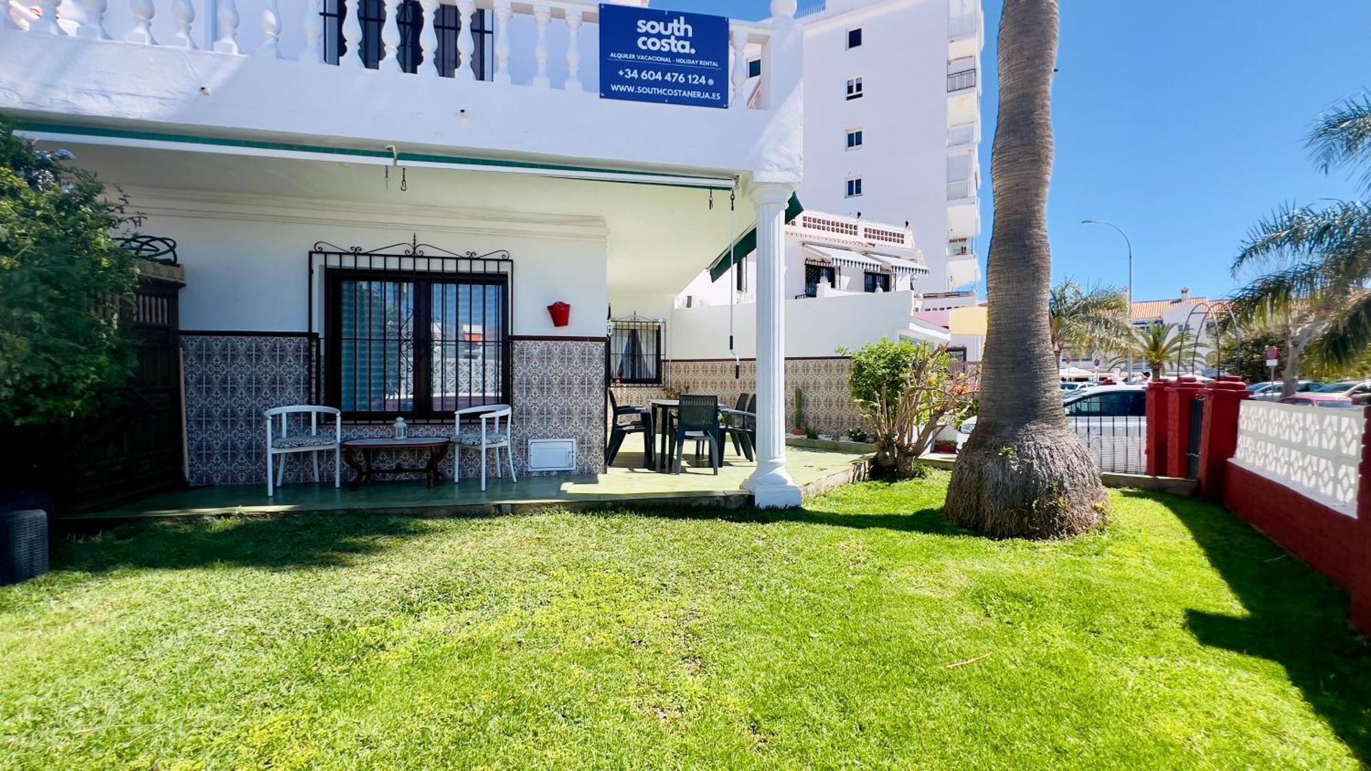Villa Torrecilla En El Centro De Nerja - South Costa Экстерьер фото